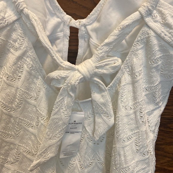 3 NWT Cupshe size M bathing suits - Picture 4 of 13